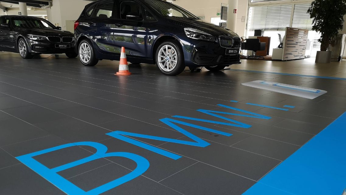 Wand- und Bodengestaltung-v2